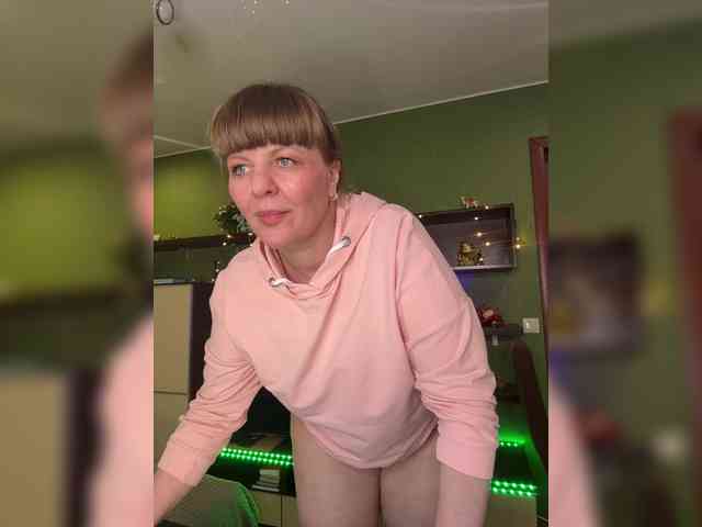 Veronika_Gold webcam