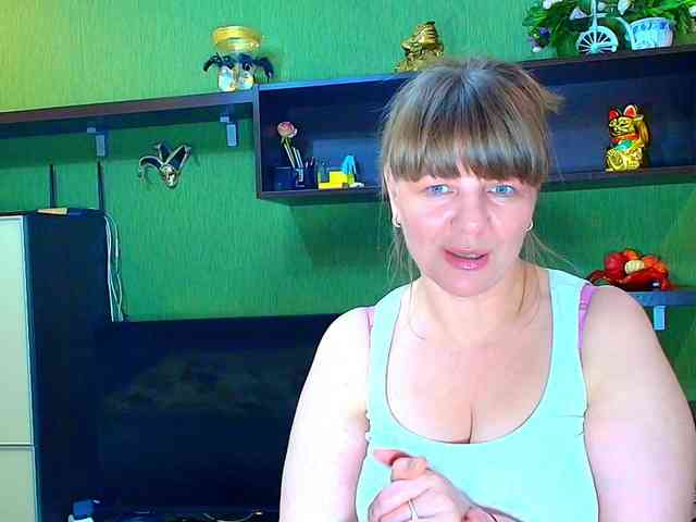 Veronika_Gold webcam