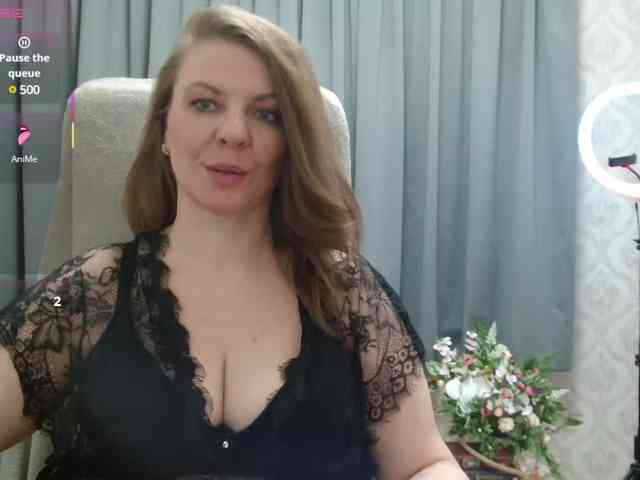 Veronika_Gold webcam