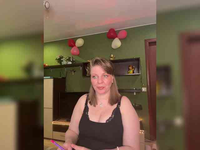 Veronika_Gold webcam