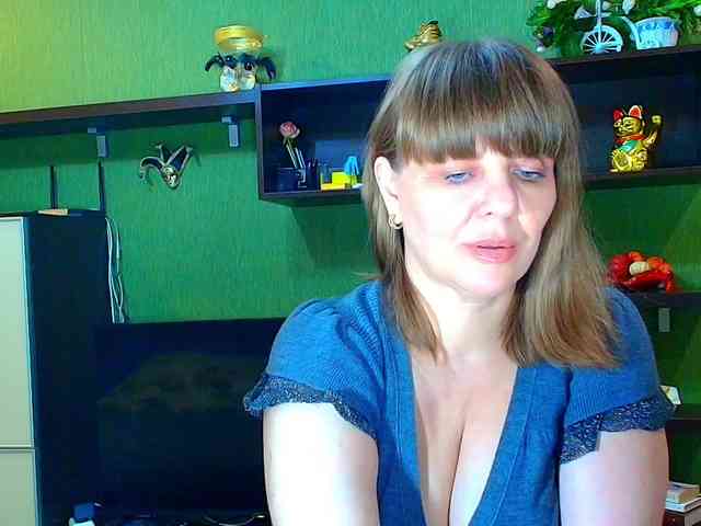 Veronika_Gold webcam