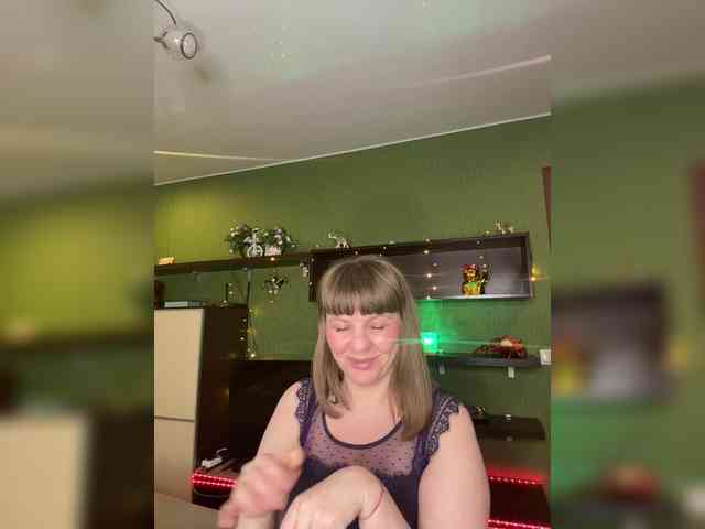 Veronika_Gold webcam