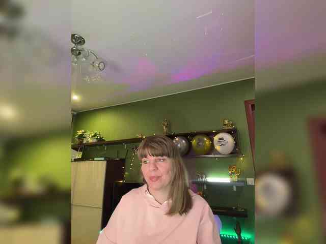 Veronika_Gold webcam