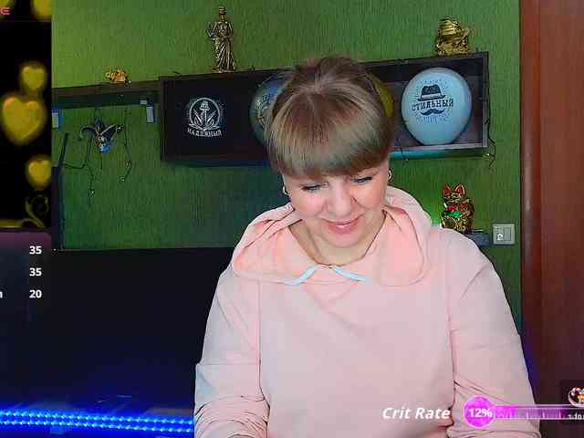 Veronika_Gold webcam