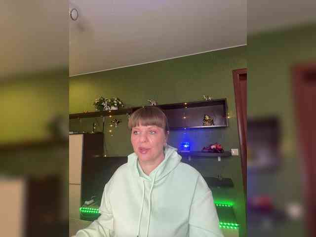 Veronika_Gold webcam