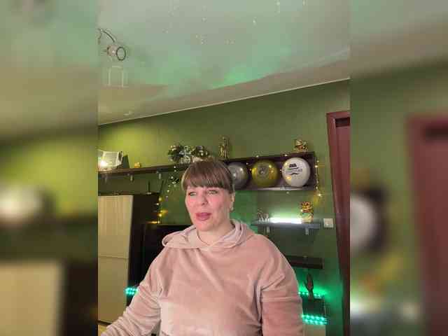 Veronika_Gold webcam