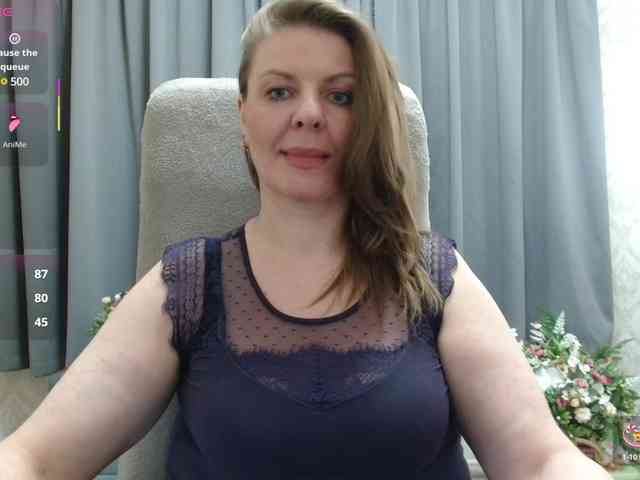 Veronika_Gold webcam