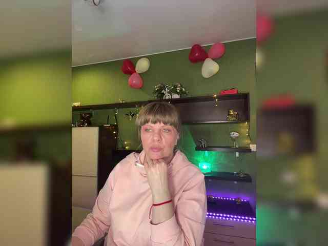 Veronika_Gold webcam