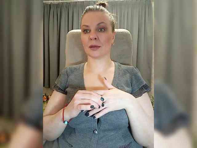 Veronika_Gold webcam