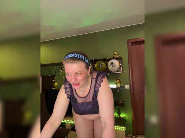 Veronika_Gold webcam