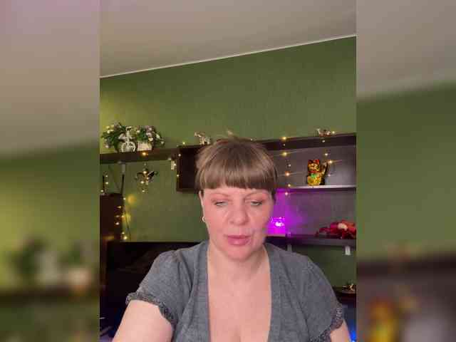Veronika_Gold webcam