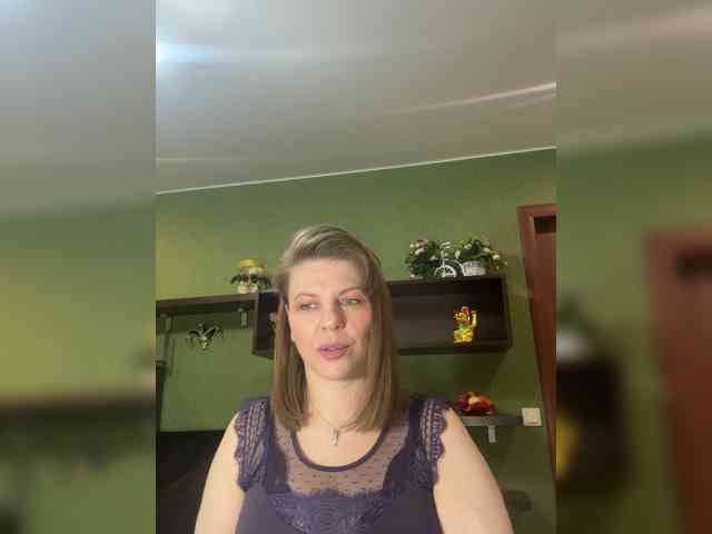 Veronika_Gold webcam