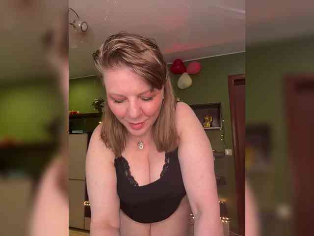 Veronika_Gold webcam