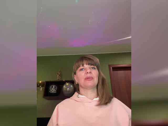 Veronika_Gold webcam