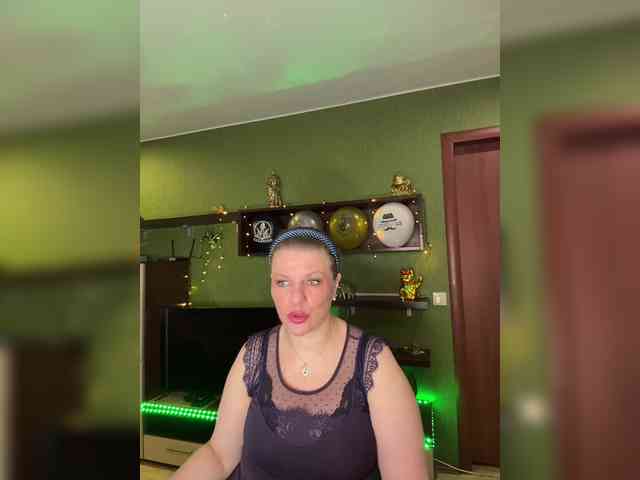 Veronika_Gold webcam