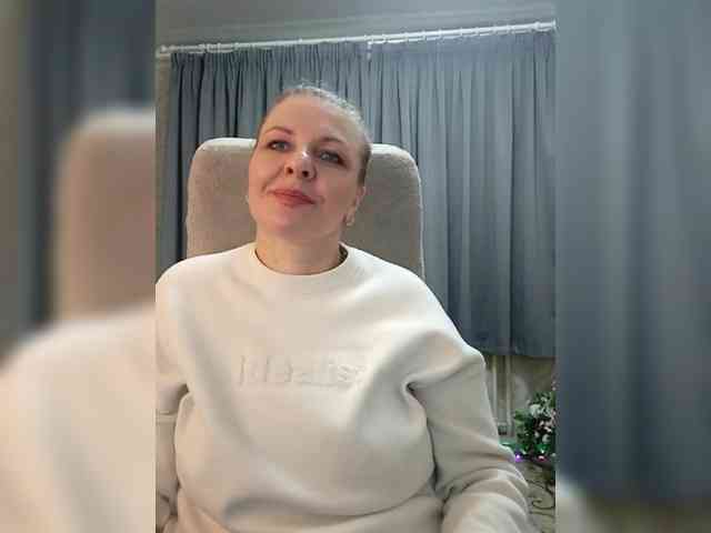 Veronika_Gold webcam