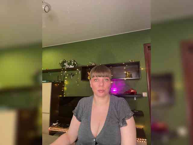 Veronika_Gold webcam