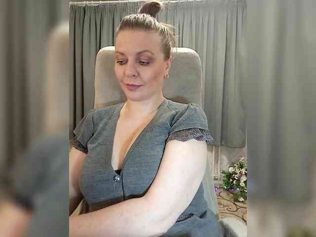 Veronika_Gold webcam