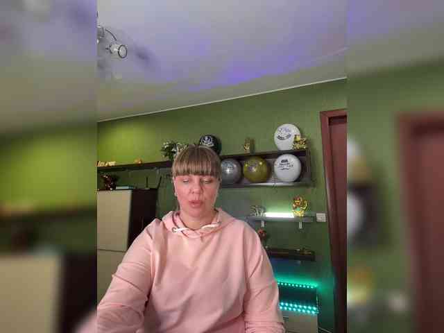 Veronika_Gold webcam