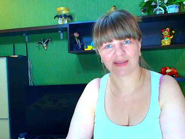 Veronika_Gold webcam