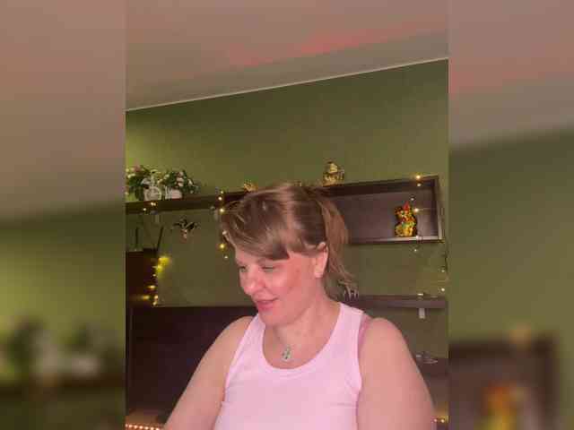 Veronika_Gold webcam