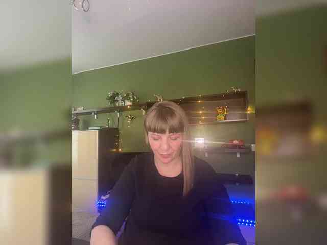 Veronika_Gold webcam