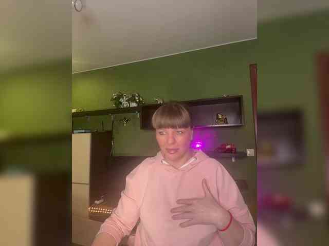 Veronika_Gold webcam