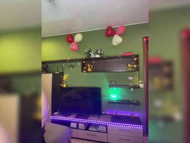 Veronika_Gold webcam