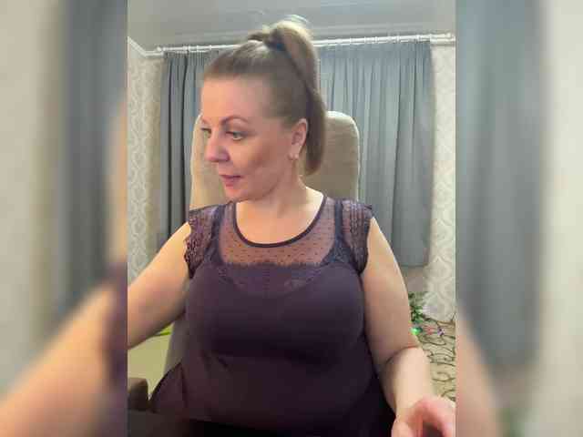 Veronika_Gold webcam