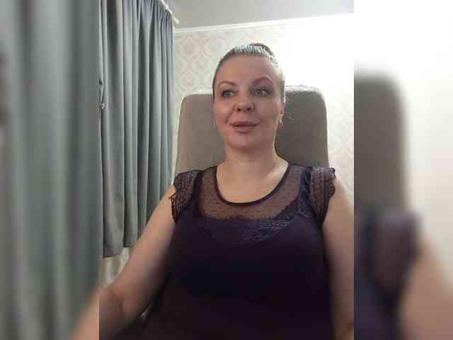 Veronika_Gold webcam