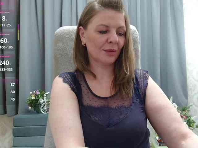 Veronika_Gold webcam