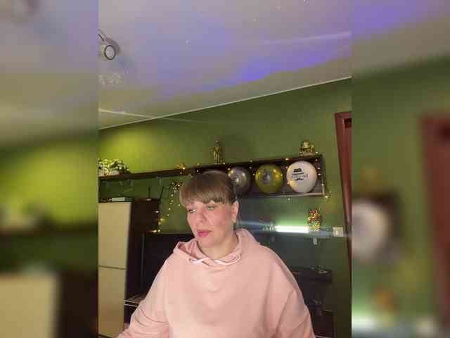 Veronika_Gold webcam