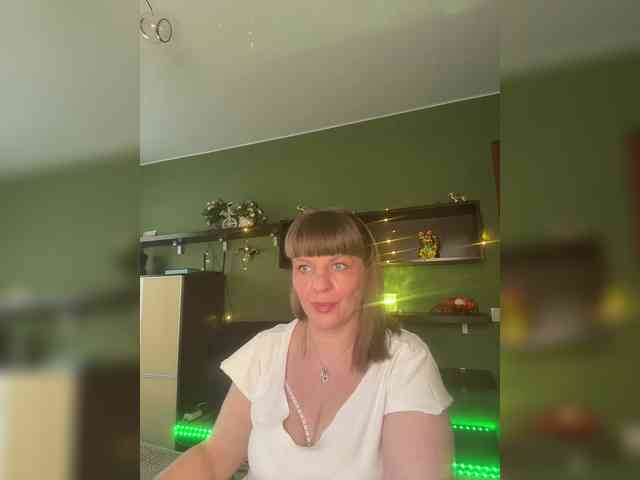 Veronika_Gold webcam