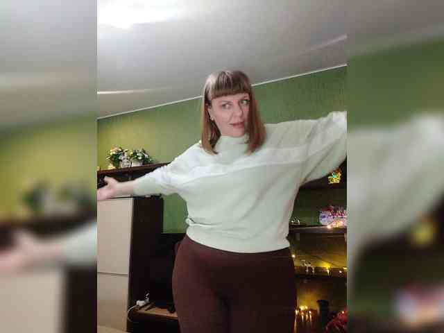 Veronika_Gold webcam