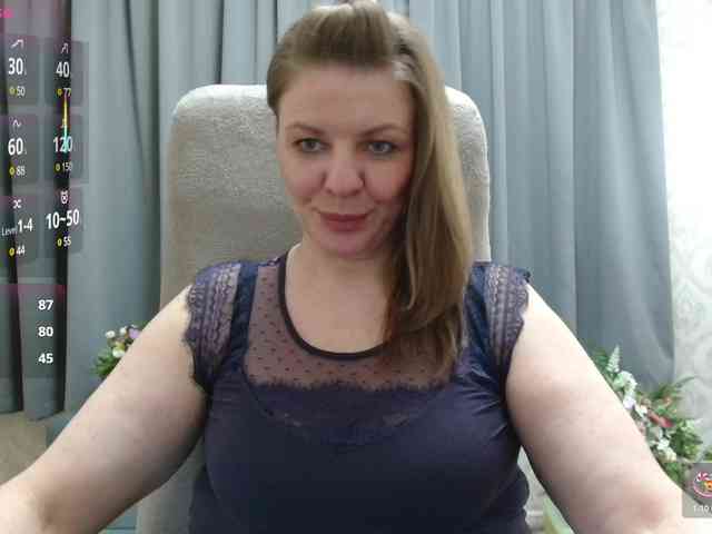 Veronika_Gold webcam