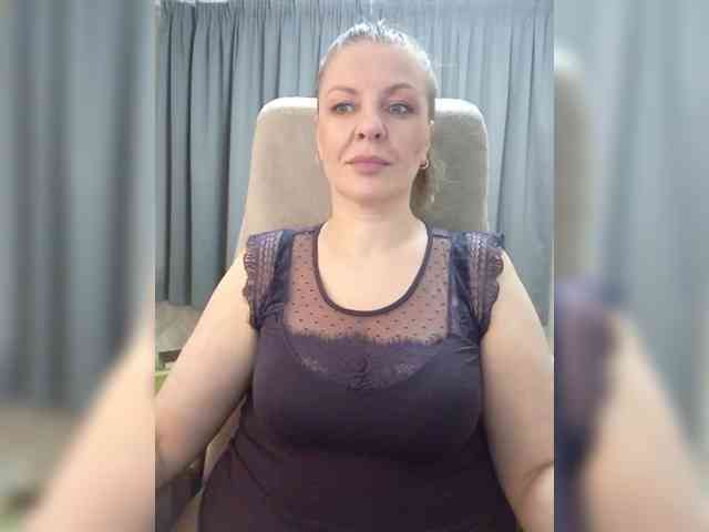 Veronika_Gold webcam