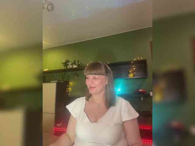 Veronika_Gold webcam