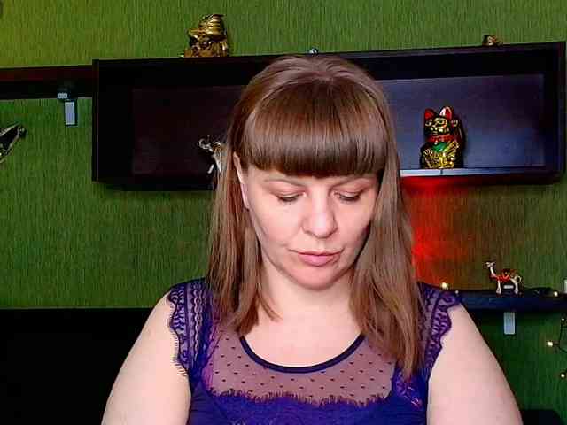 Veronika_Gold webcam