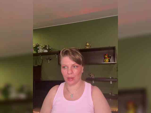 Veronika_Gold webcam