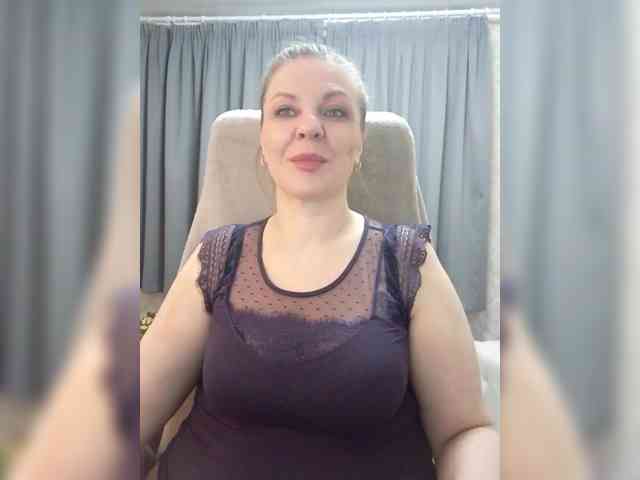 Veronika_Gold webcam