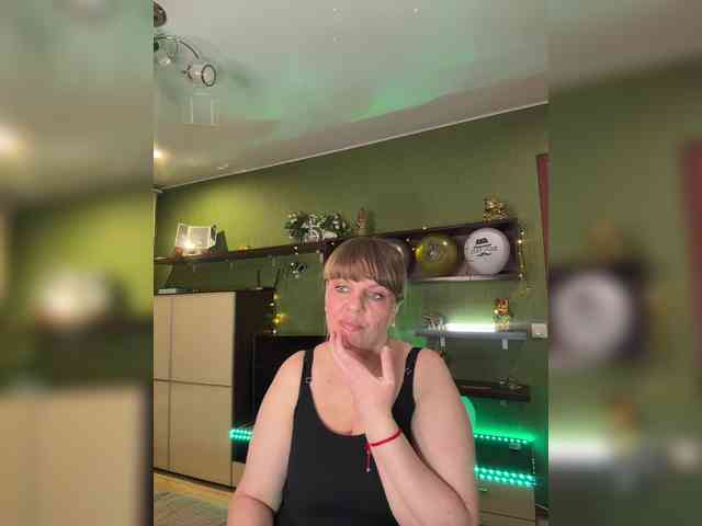 Veronika_Gold webcam