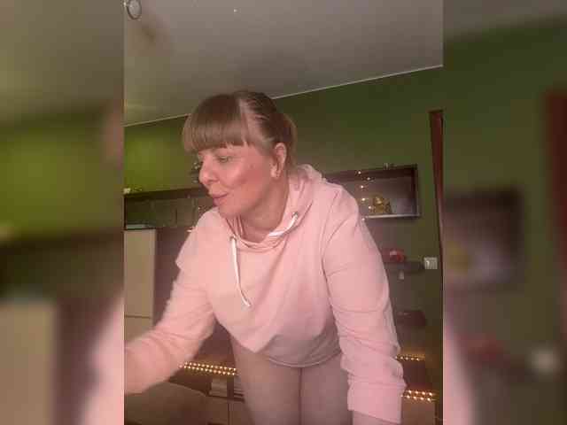 Veronika_Gold webcam