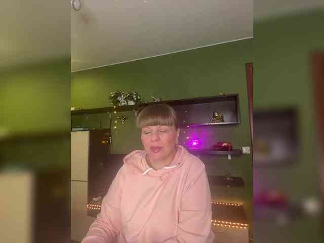 Veronika_Gold webcam