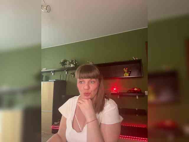 Veronika_Gold webcam