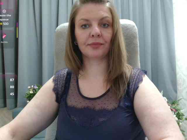 Veronika_Gold webcam