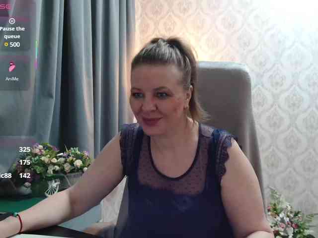Veronika_Gold webcam