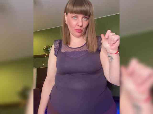 Veronika_Gold webcam