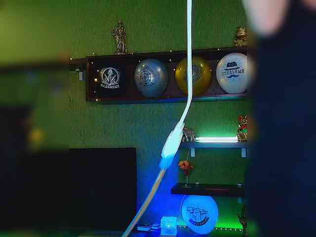 Veronika_Gold webcam