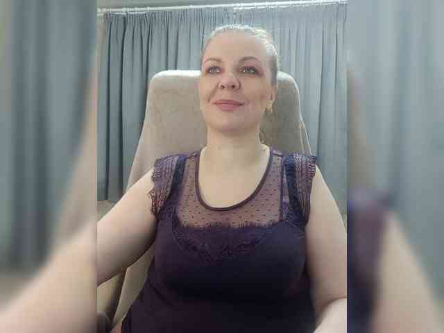 Veronika_Gold webcam