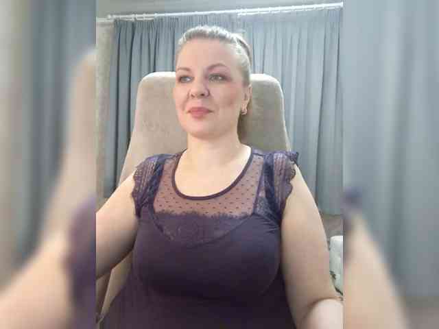 Veronika_Gold webcam